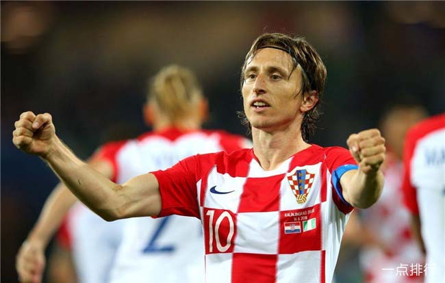 NBA最新传闻：安东尼·戴维斯受伤后，老鹰锁定独行侠内线其他目标